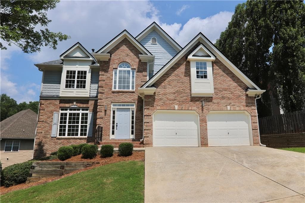 5 bedroom, 4 bathroom, 3,495 sq ft single family residence for sale at 5715 Vinings Place Drive, Mableton, GA 30126 — photo 2