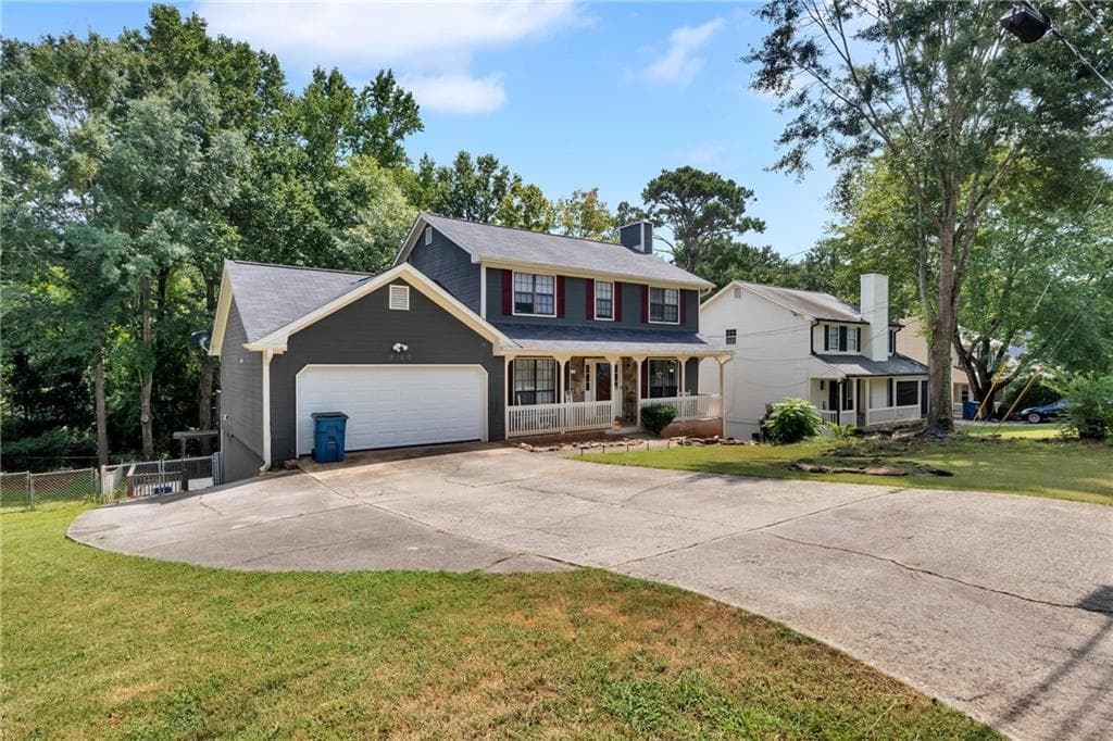4 bedroom, 4 bathroom, 2,592 sq ft single family residence for sale at 2160 Rocky Mill Drive, Lawrenceville, GA 30044 — photo 3