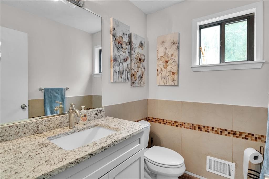 4 bedroom, 4 bathroom, 2,592 sq ft single family residence for sale at 2160 Rocky Mill Drive, Lawrenceville, GA 30044 — photo 9