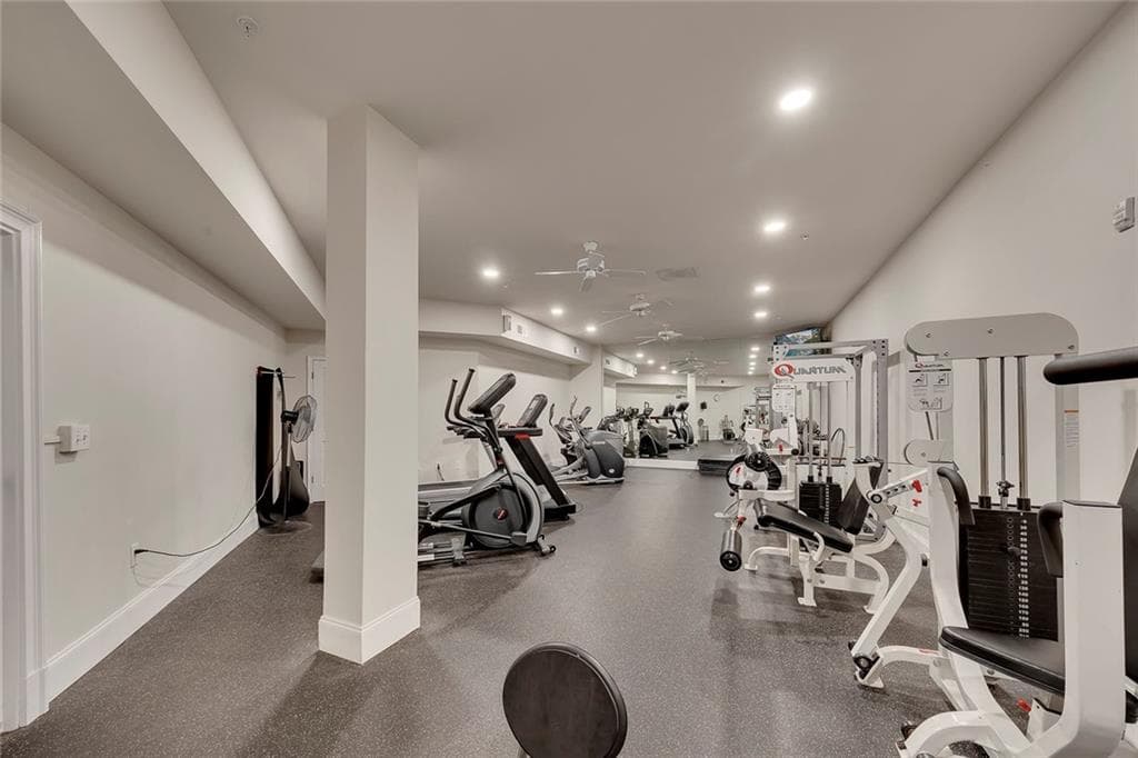 2 bedroom, 2 bathroom, 1,092 sq ft condominium for sale at 11 Perimeter Center 1112, Dunwoody, GA 30346 — photo 6