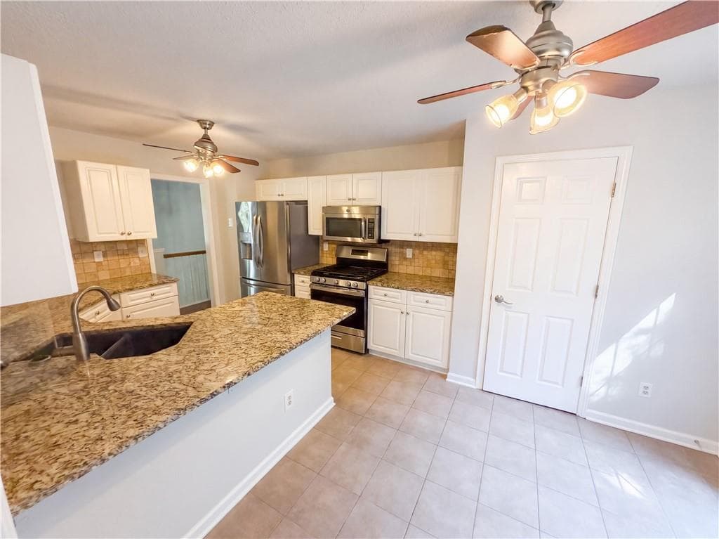4 bedroom, 4 bathroom, 1,548 sq ft single family residence for sale at 6863 Alexander Parkway, Douglasville, GA 30135 — photo 9