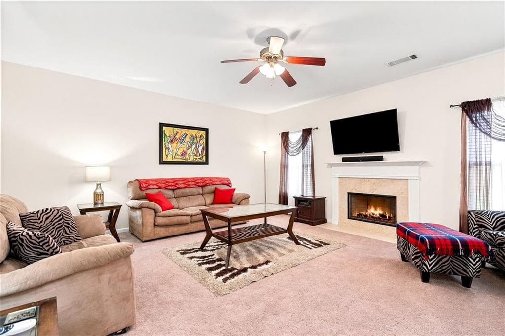 5 bedroom, 3 bathroom, 3,574 sq ft single family residence for sale at 590 Buckingham Terrace, Fairburn, GA 30213 — photo 3