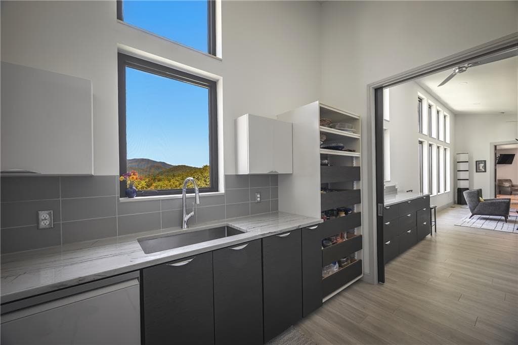 3 bedroom, 4 bathroom, 3,600 sq ft single family residence for sale at 177 Kennedys Court, Blairsville, GA 30512 — photo 9