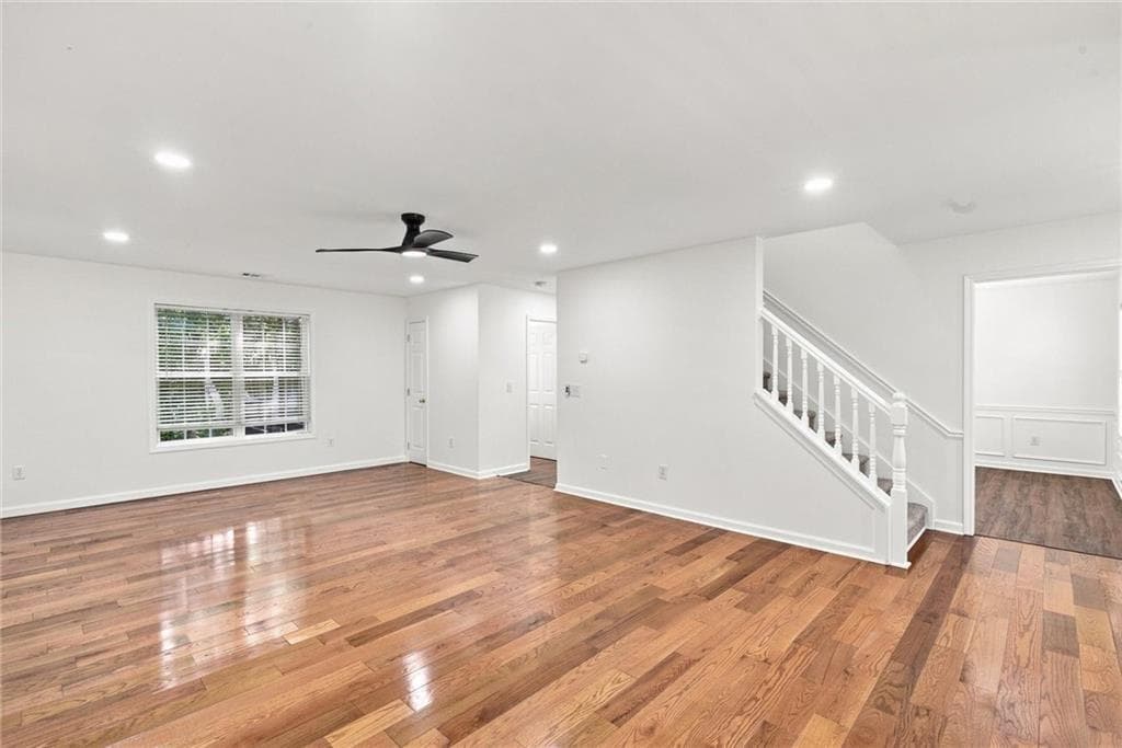3 bedroom, 3 bathroom, 2,569 sq ft single family residence under contract at 3241 Victoria Place Drive, Loganville, GA 30052 — photo 4