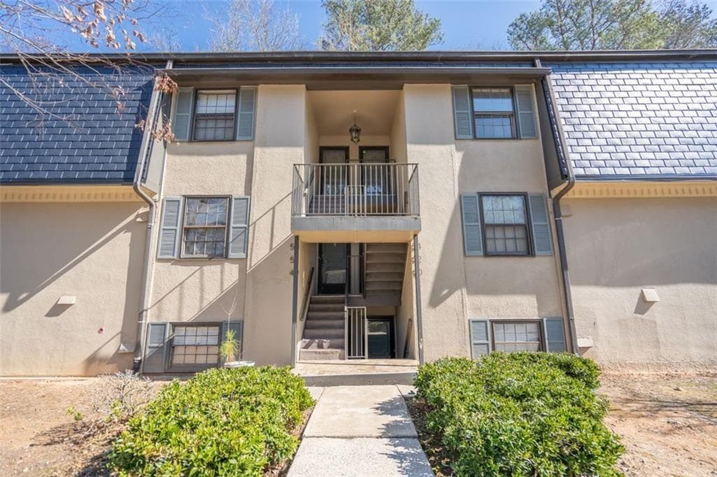 1 bedroom, 1 bathroom, 812 sq ft condominium for rent at 54 Monet Court, Atlanta, GA 30327 for $1,550 a month — photo 2