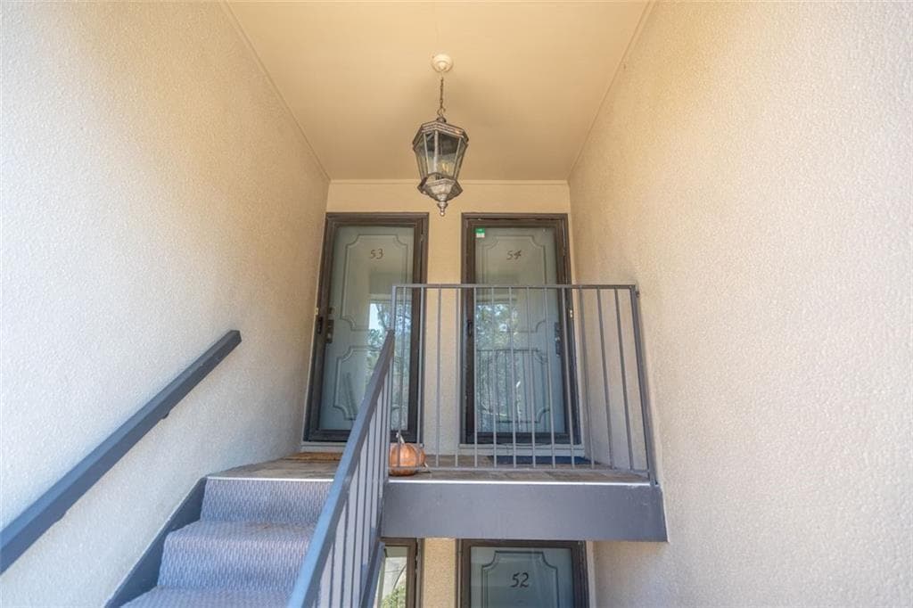 1 bedroom, 1 bathroom, 812 sq ft condominium for rent at 54 Monet Court, Atlanta, GA 30327 for $1,550 a month — photo 3