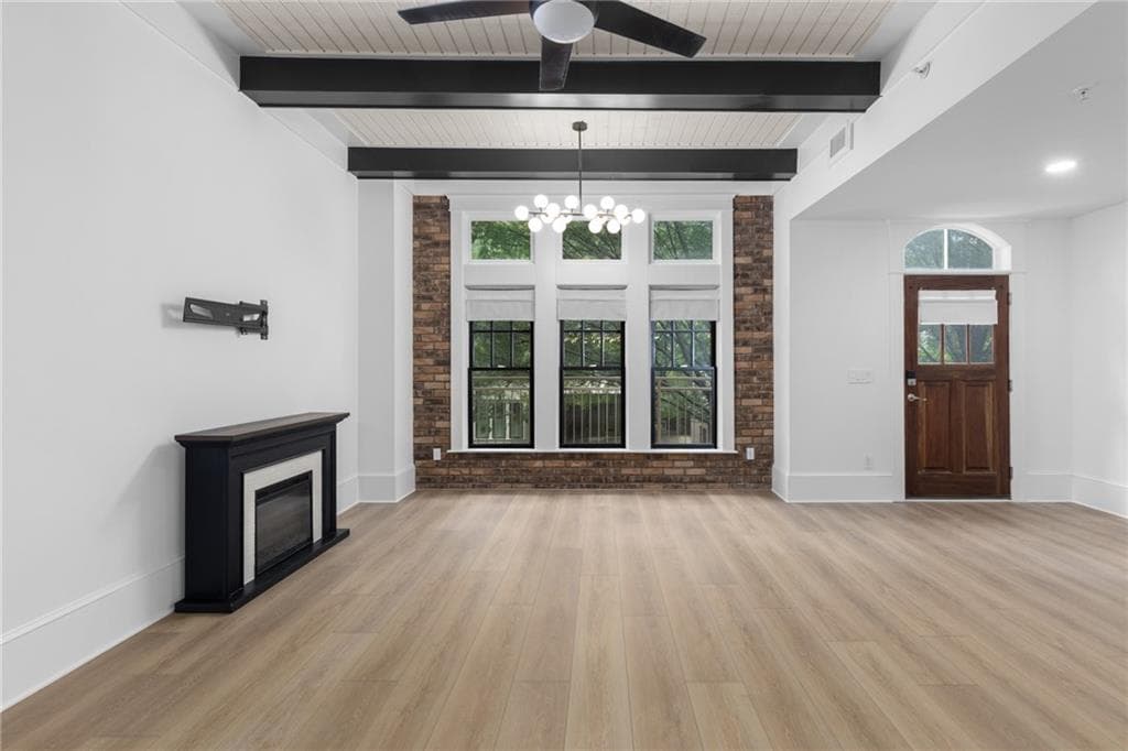1 bedroom, 2 bathroom, 1,074 sq ft condominium for rent at 1834 Gordon Manor, Atlanta, GA 30307 for $2,590 a month — photo 4