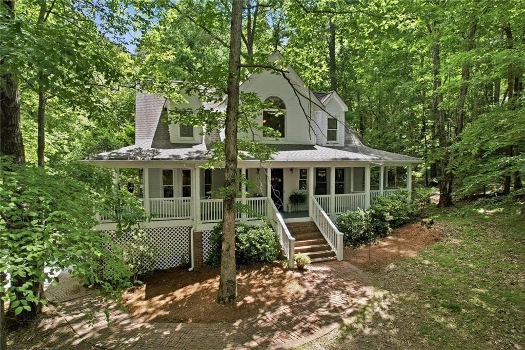 3 bedroom, 3 bathroom, 1,549 sq ft single family residence for sale at 3259 Etchison Road, Loganville, GA 30052 — photo 4