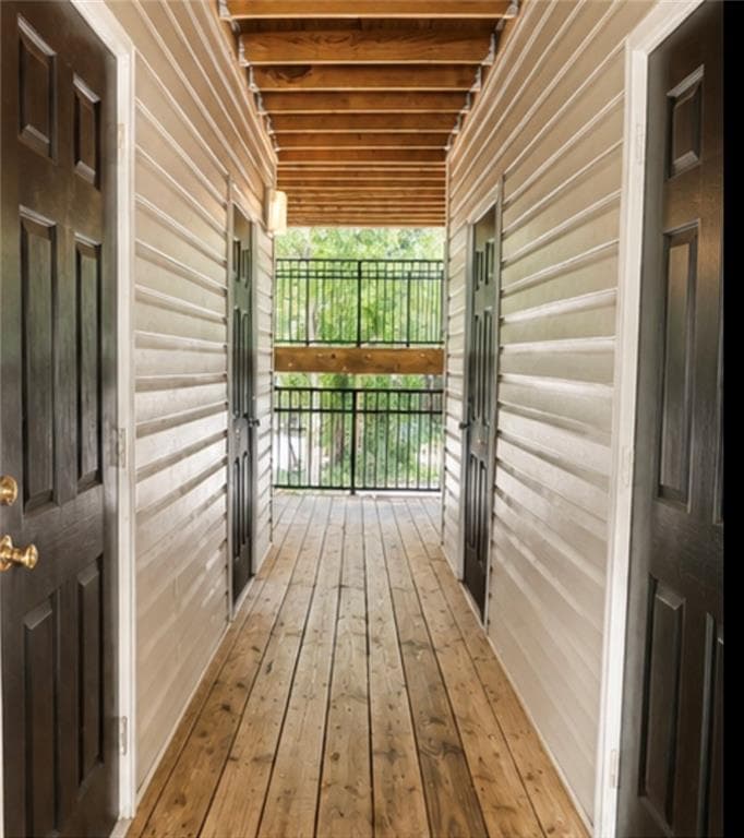 3 bedroom, 2 bathroom, 1,202 sq ft condominium for sale at 7202 Par Four Way, Lithonia, GA 30038 — photo 2