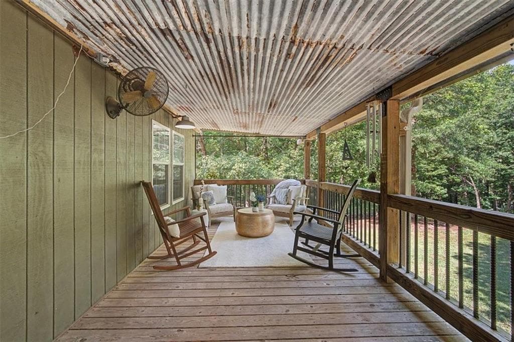 4 bedroom, 3 bathroom, 3,192 sq ft single family residence for sale at 416 Old Jones Road, Whitesburg, GA 30185 — photo 9
