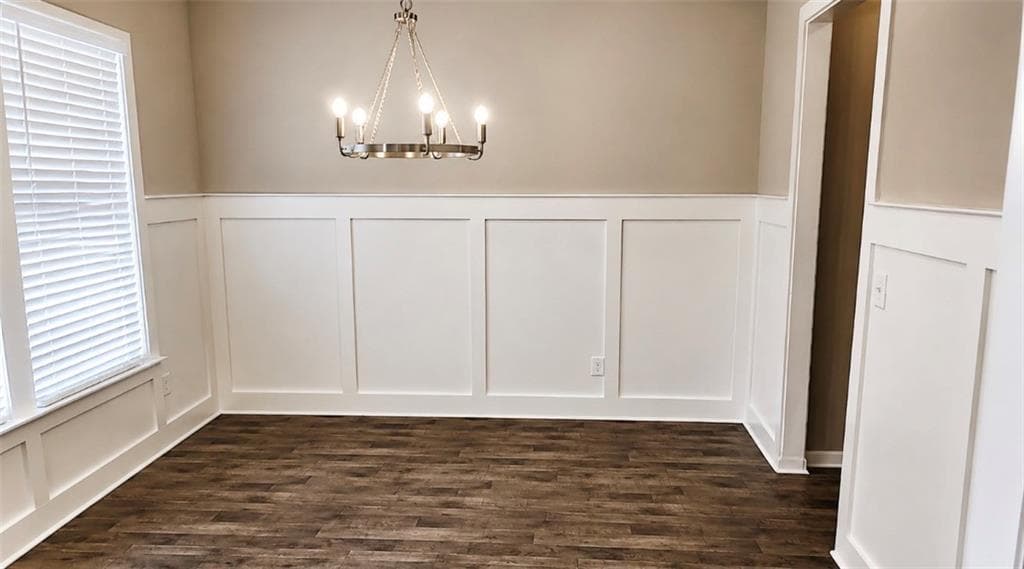 4 bedroom, 3 bathroom, 2,097 sq ft single family residence for sale at 684 Ragan Court, Social Circle, GA 30025 — photo 3