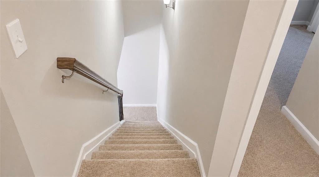 4 bedroom, 3 bathroom, 2,097 sq ft single family residence for sale at 684 Ragan Court, Social Circle, GA 30025 — photo 8
