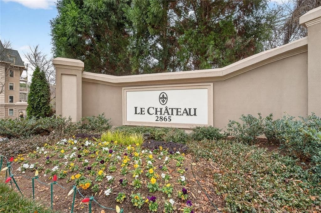 2 bedroom, 3 bathroom, 1,798 sq ft condominium for sale at 2865 Lenox Road 503, Atlanta, GA 30324 — photo 2