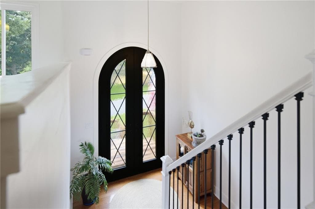 3 bedroom, 3 bathroom, 1,950 sq ft single family residence for sale at 7525 Austin Harbor Drive, Cumming, GA 30041 — photo 6