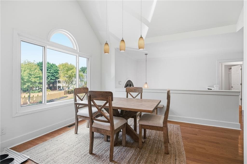 3 bedroom, 3 bathroom, 1,950 sq ft single family residence for sale at 7525 Austin Harbor Drive, Cumming, GA 30041 — photo 8