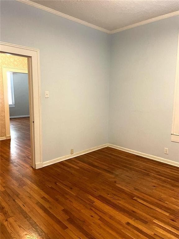 3 bedroom, 3 bathroom, 2,511 sq ft single family residence for sale at 379 West Avenue, Jackson, GA 30233 — photo 9