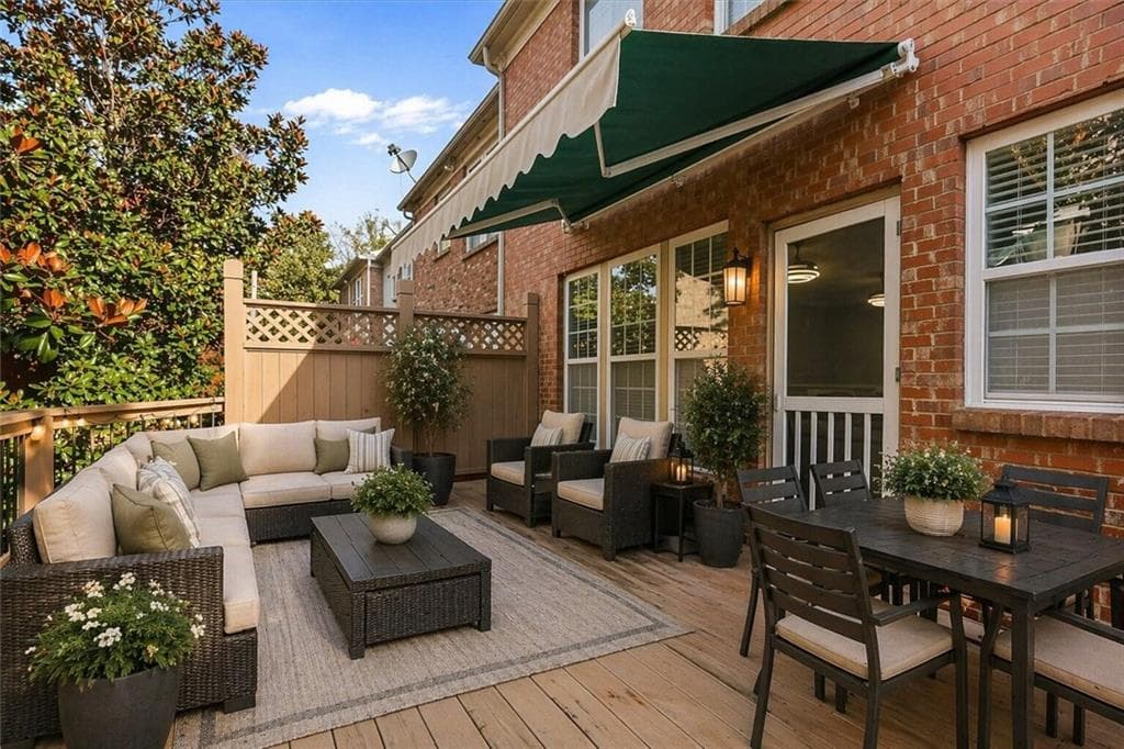 3 bedroom, 4 bathroom, 2,220 sq ft townhouse for rent at 2872 Overlook Way, Atlanta, GA 30324 for $4,000 a month — photo 2