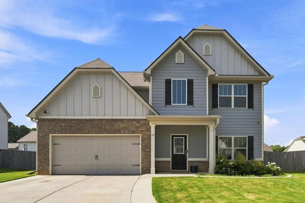 5 bedroom, 3 bathroom, 2,364 sq ft single family residence for sale at 15 Belfield Court, Adairsville, GA 30103