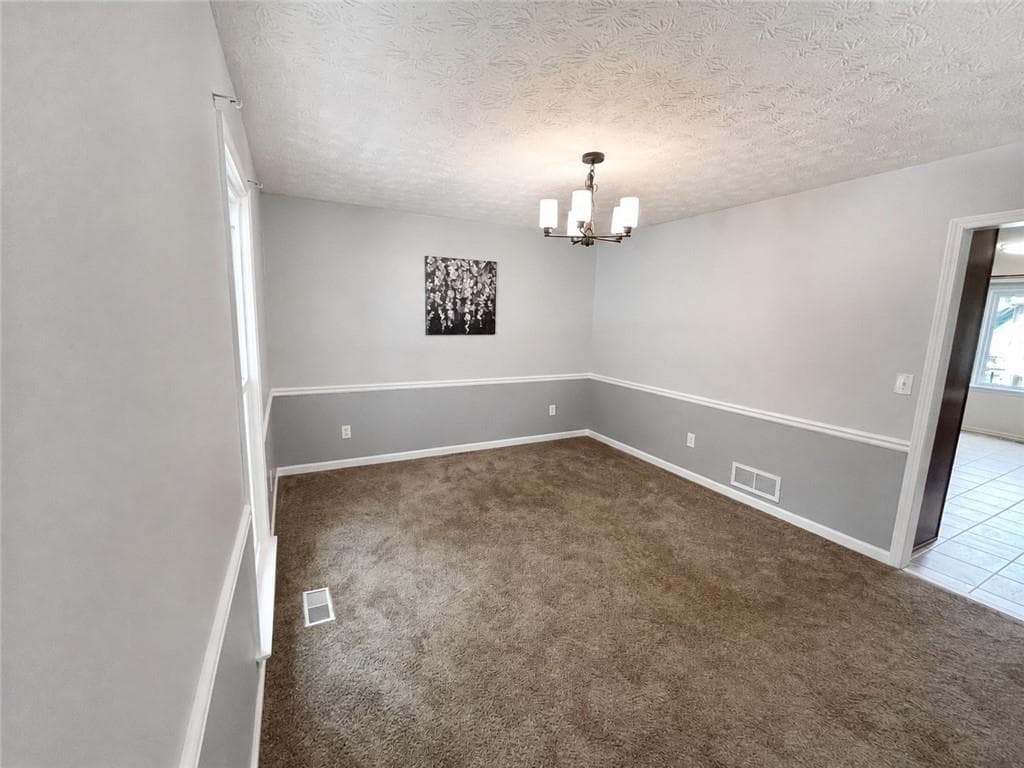 3 bedroom, 3 bathroom, 1,986 sq ft single family residence under contract at 101 Fernwood Court, Lawrenceville, GA 30043 — photo 7