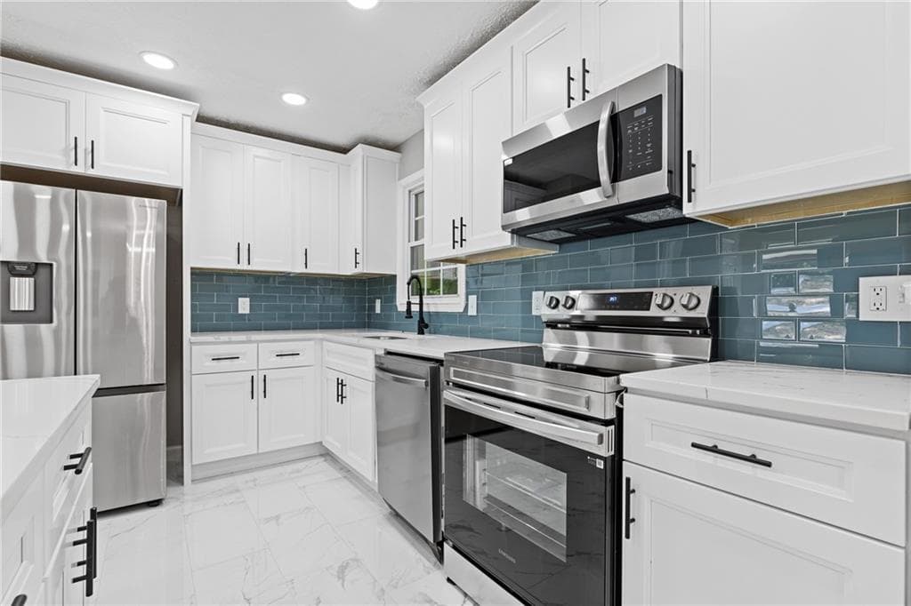 3 bedroom, 2 bathroom, 1,792 sq ft single family residence for sale at 353 Old Rosser Road, Stone Mountain, GA 30087 — photo 8