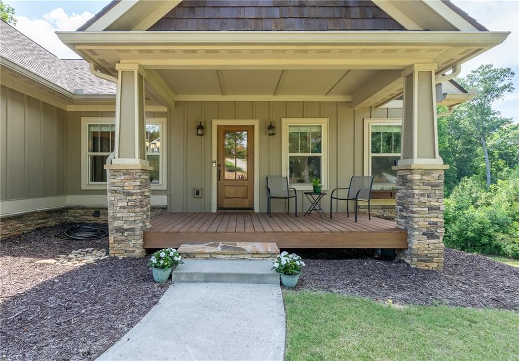 4 bedroom, 2 bathroom, 3,540 sq ft single family residence for sale at 420 Meadow Circle, Ellijay, GA 30540 — photo 4