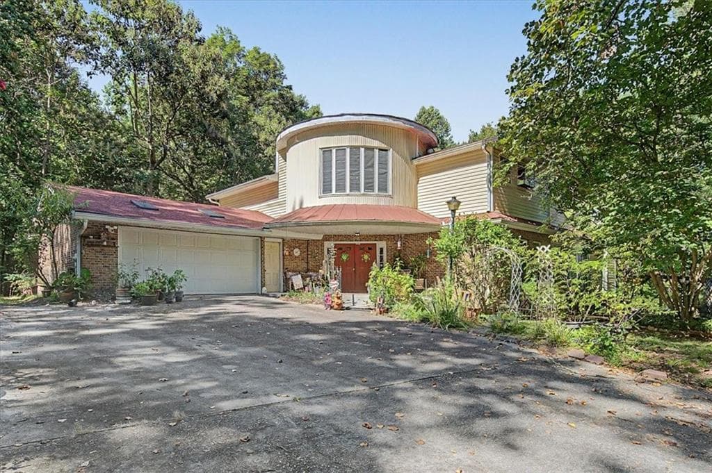 4 bedroom, 4 bathroom, 3,012 sq ft single family residence for sale at 430 Legion Lake Road, Villa Rica, GA 30180
