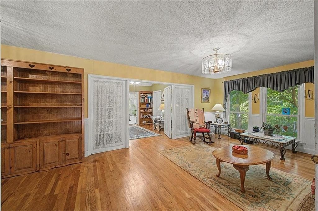 4 bedroom, 4 bathroom, 3,012 sq ft single family residence for sale at 430 Legion Lake Road, Villa Rica, GA 30180 — photo 8