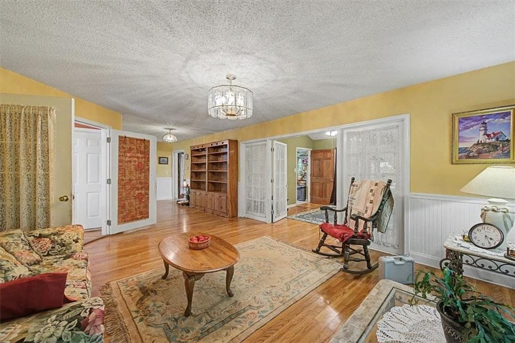 4 bedroom, 4 bathroom, 3,012 sq ft single family residence for sale at 430 Legion Lake Road, Villa Rica, GA 30180 — photo 9
