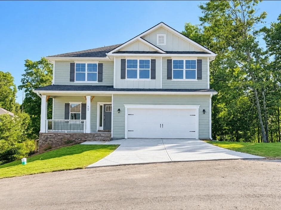 5 bedroom, 4 bathroom, 3,213 sq ft single family residence for sale at 660 Bald Ridge Circle, Demorest, GA 30535