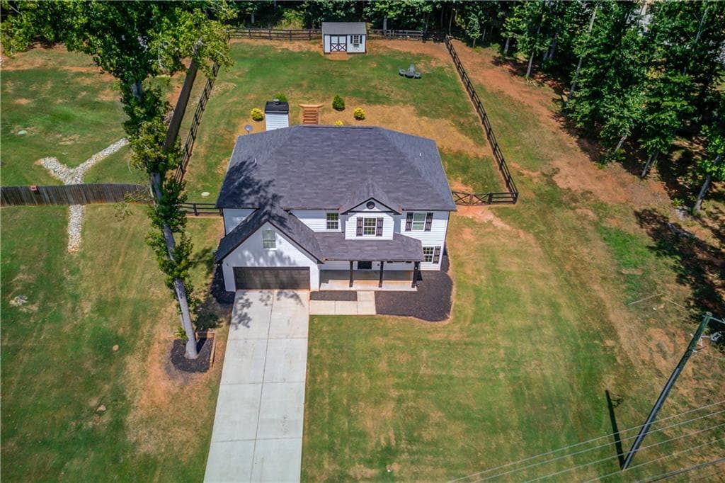 4 bedroom, 3 bathroom, 2,601 sq ft single family residence for sale at 731 Peachtree Road, Jefferson, GA 30549 — photo 3