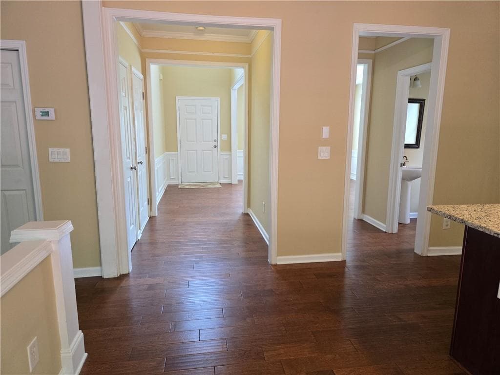 4 bedroom, 3 bathroom, 2,154 sq ft single family residence for rent at 3363 Stoneham Drive, Duluth, GA 30097 for $2,590 a month — photo 7