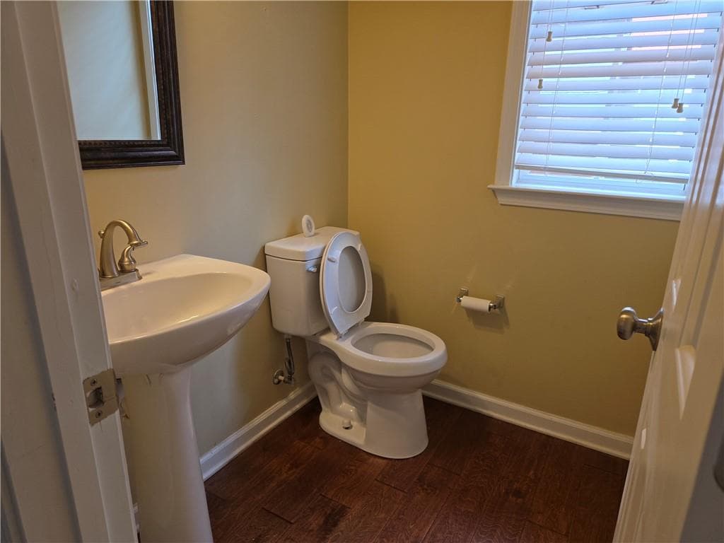 4 bedroom, 3 bathroom, 2,154 sq ft single family residence for rent at 3363 Stoneham Drive, Duluth, GA 30097 for $2,590 a month — photo 9
