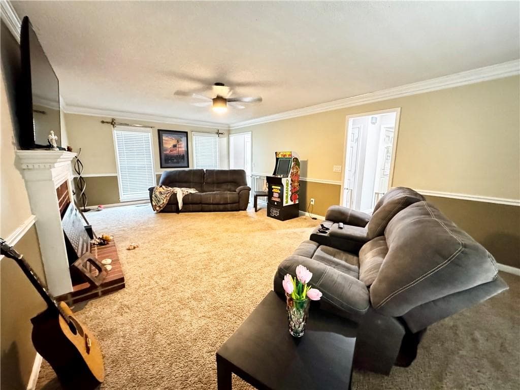4 bedroom, 3 bathroom, 2,702 sq ft single family residence for sale at 1890 Dovonshire Road, Marietta, GA 30064 — photo 6