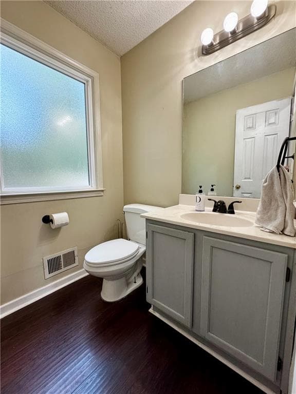 4 bedroom, 3 bathroom, 2,702 sq ft single family residence for sale at 1890 Dovonshire Road, Marietta, GA 30064 — photo 7