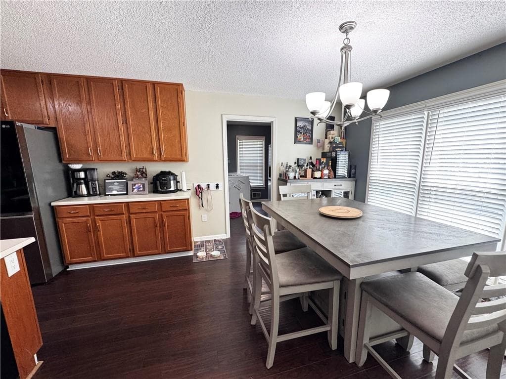 4 bedroom, 3 bathroom, 2,702 sq ft single family residence for sale at 1890 Dovonshire Road, Marietta, GA 30064 — photo 9