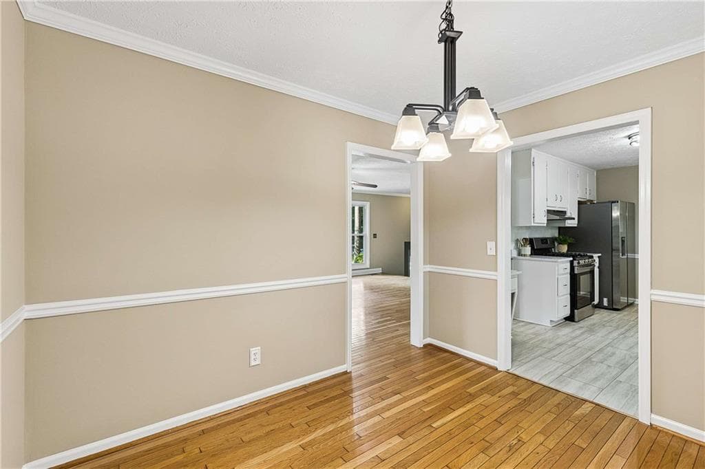 4 bedroom, 2 bathroom, 2,022 sq ft single family residence under contract at 5308 Ferry Creek Lane, Acworth, GA 30102 — photo 7