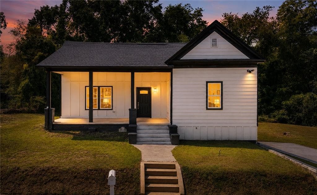 5 bedroom, 3 bathroom, 2,700 sq ft single family residence for sale at 13 N Blanche Avenue, Rome, GA 30161 — photo 4