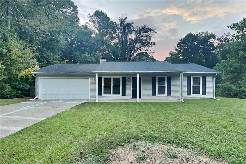 3 bedroom, 2 bathroom, 1,284 sq ft single family residence for rent at 4754 Overhill Court, Acworth, GA 30102 for $1,825 a month — photo 1 of 18