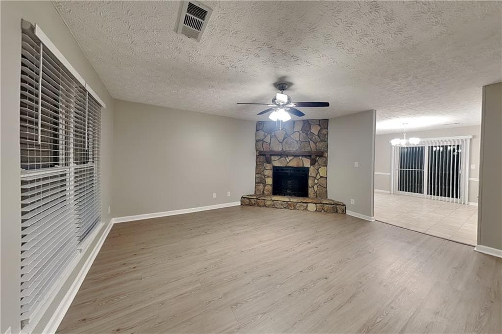 3 bedroom, 2 bathroom, 1,284 sq ft single family residence for rent at 4754 Overhill Court, Acworth, GA 30102 for $1,825 a month — photo 4