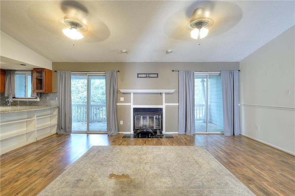 2 bedroom, 2 bathroom, 1,282 sq ft condominium under contract at 12 Rumson Court, Smyrna, GA 30080 — photo 10