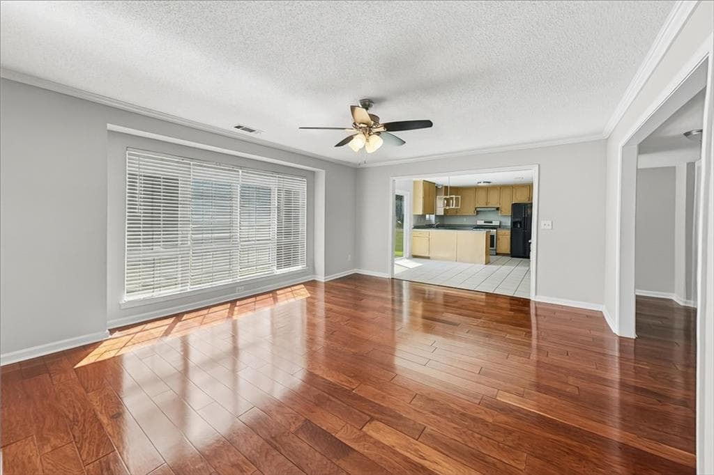 3 bedroom, 3 bathroom, 1,637 sq ft single family residence for sale at 509 Horseshoe Circle, Stockbridge, GA 30281 — photo 3