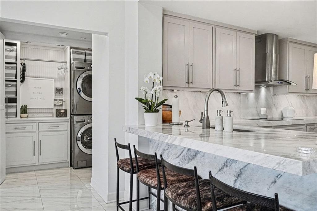 2 bedroom, 2 bathroom, 1,345 sq ft condominium under contract at 195 14th Street 2806, Atlanta, GA 30309 — photo 6