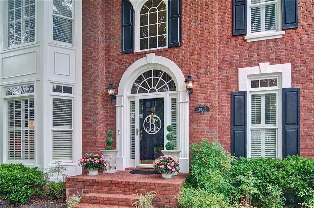 4 bedroom, 4 bathroom, 3,522 sq ft single family residence for sale at 2853 Marshstone Drive, Marietta, GA 30064 — photo 3