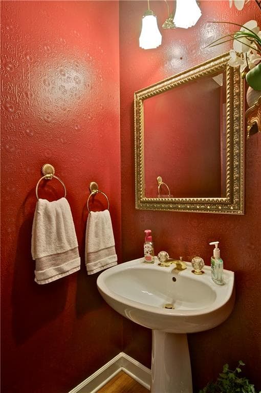 4 bedroom, 4 bathroom, 3,522 sq ft single family residence for sale at 2853 Marshstone Drive, Marietta, GA 30064 — photo 10