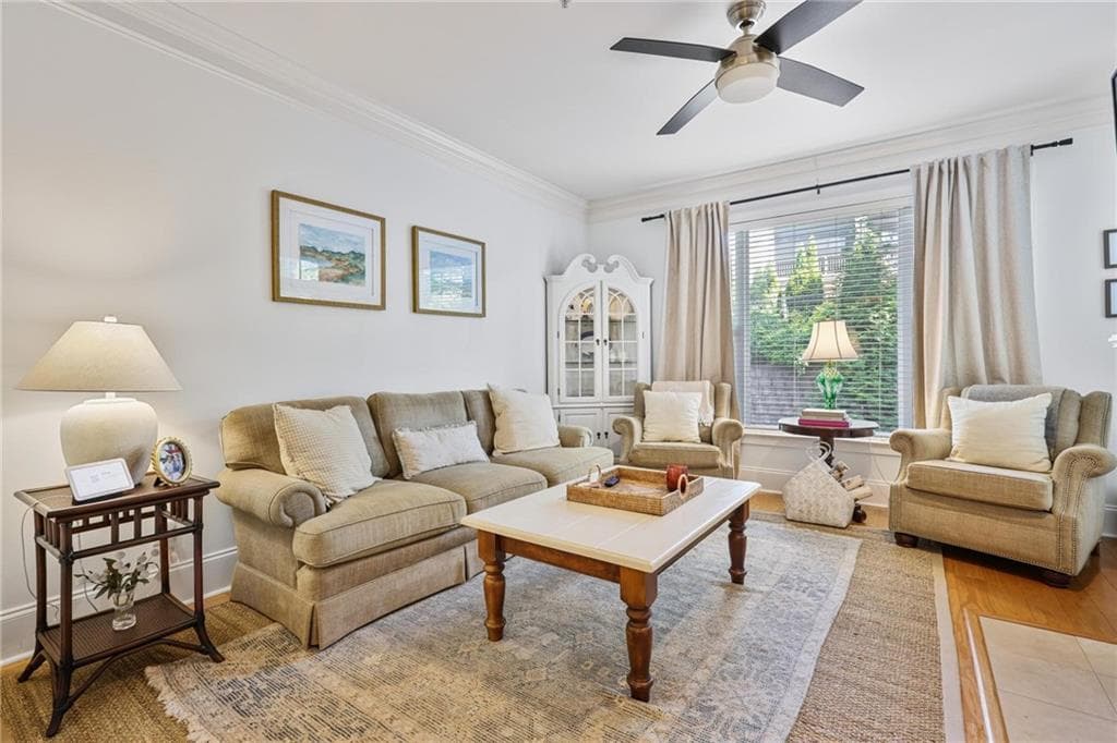 2 bedroom, 2 bathroom, 1,304 sq ft condominium for sale at 4100 Paces Walk 2206, Atlanta, GA 30339 — photo 10