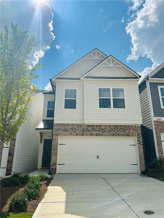 3 bedroom, 3 bathroom, 1,734 sq ft single family residence for rent at 520 Hayes Lane, Canton, GA 30115 for $2,200 a month — photo 1 of 30