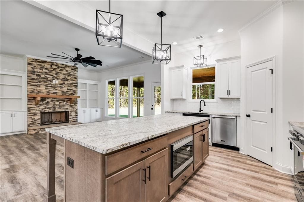 4 bedroom, 2 bathroom, 1,890 sq ft single family residence under contract at 230 Banks Path, Dallas, GA 30157 — photo 9