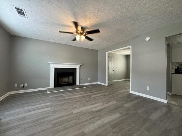3 bedroom, 3 bathroom, 1,772 sq ft single family residence for rent at 2910 Arden Ridge Drive, Suwanee, GA 30024 for $2,200 a month — photo 2