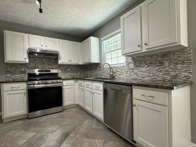 3 bedroom, 3 bathroom, 1,772 sq ft single family residence for rent at 2910 Arden Ridge Drive, Suwanee, GA 30024 for $2,200 a month — photo 9