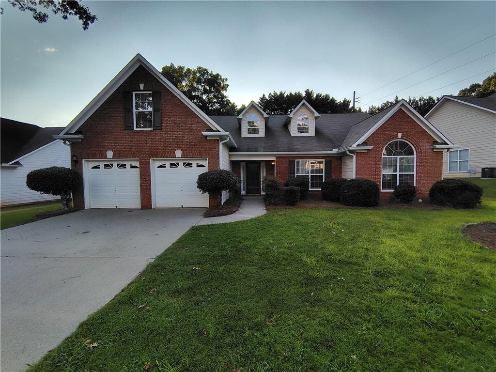 3 bedroom, 2 bathroom, 2,520 sq ft single family residence for sale at 970 Charles Hall Drive, Dacula, GA 30019 — photo 2